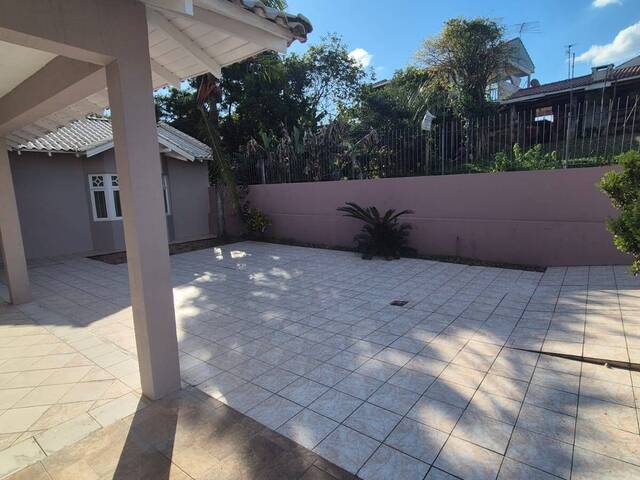 #748 - Casa para Venda em Montenegro - RS - 3